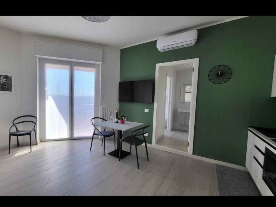 Incentrho Apartment Luaran gambar